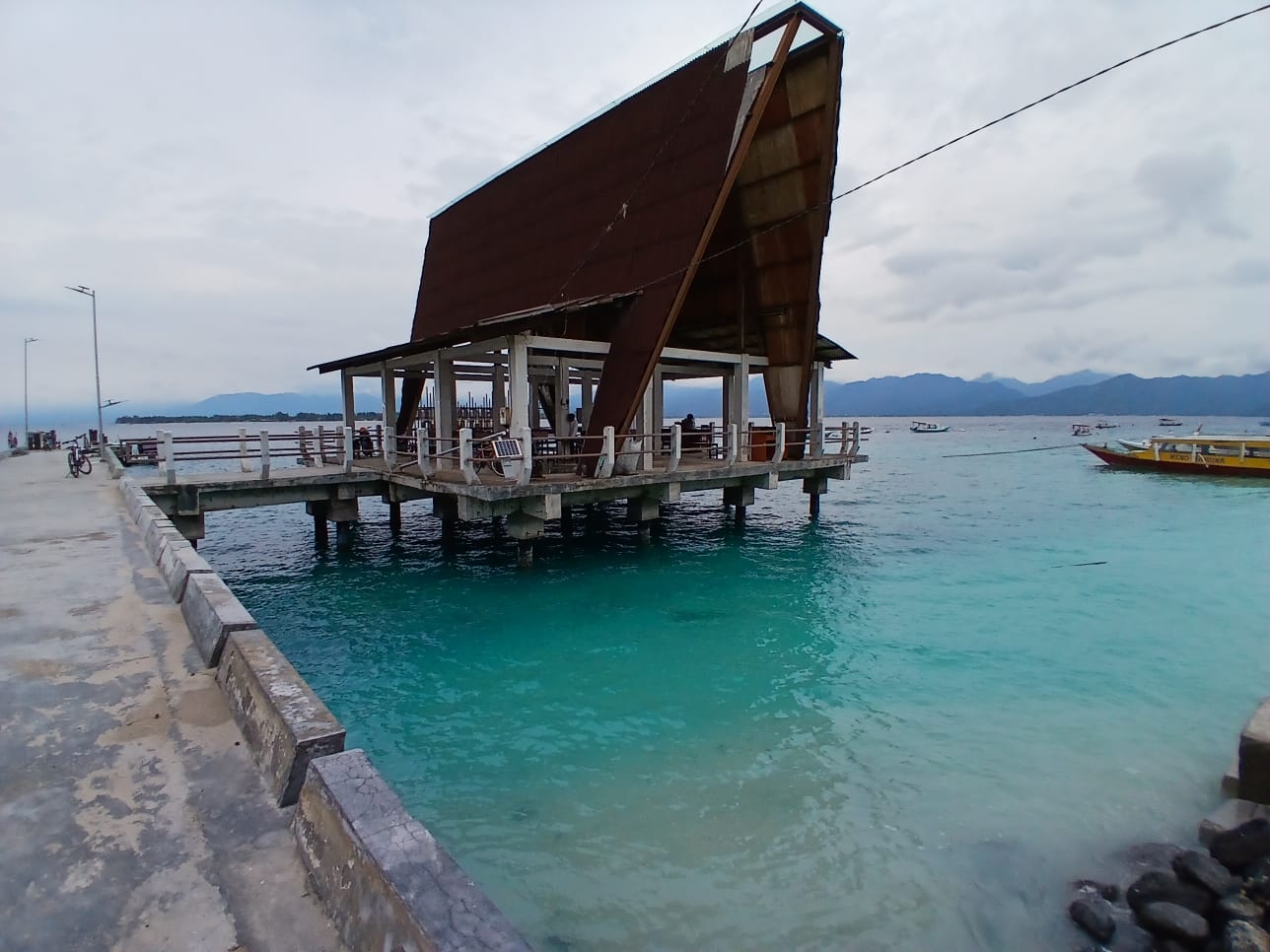 Tanah di jual NATRABU ( Gili Meno )