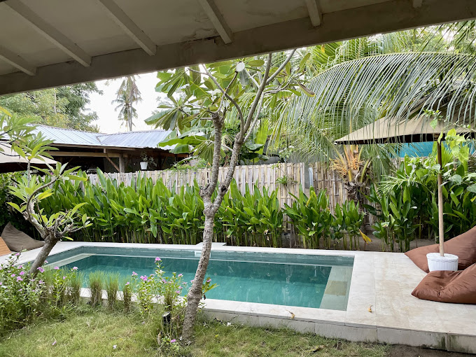 DiSewakan > The This-kon Gili Meno